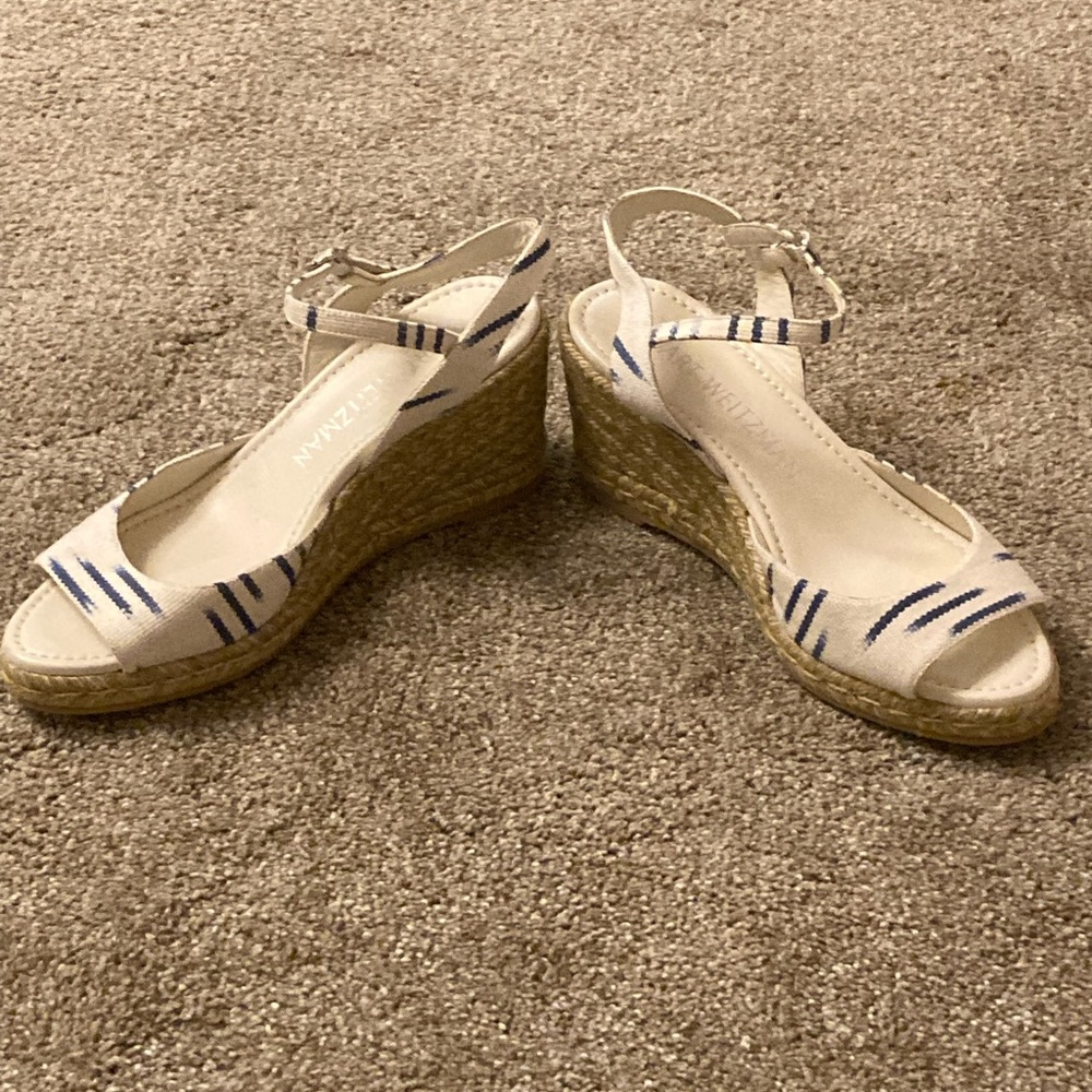 Stuart Weitzman Tia Espadrille Wedges in Natural/ Indigo Size: 10 B NWOB - Picture 7 of 11